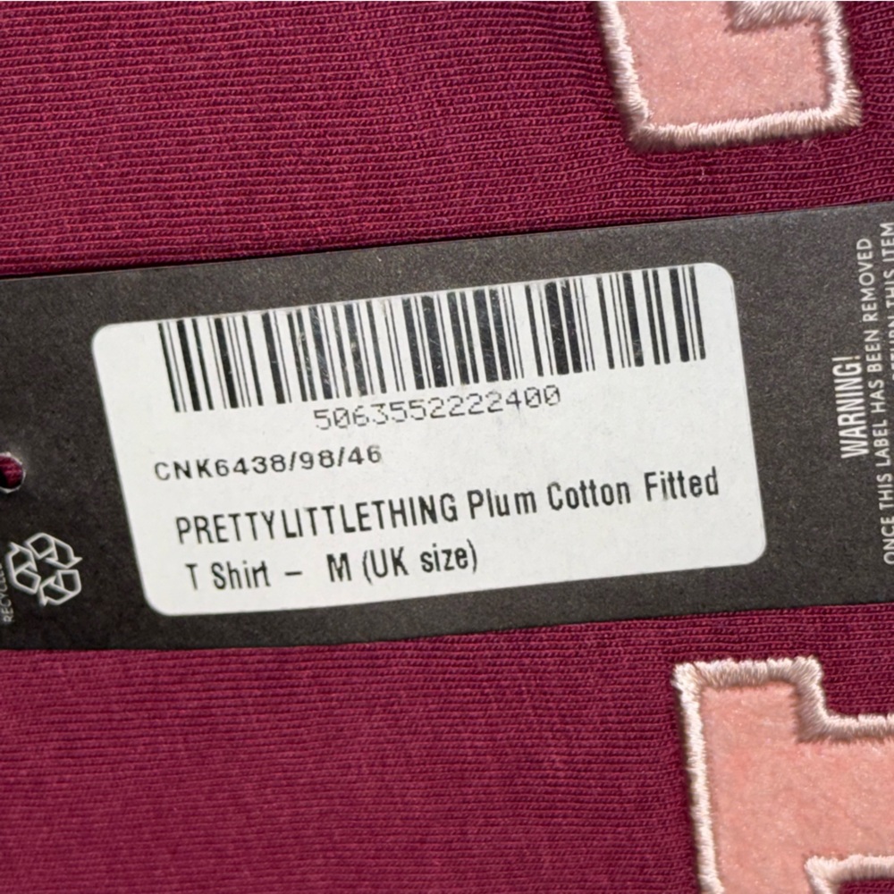 Pretty Little Thing Plum medium M Cotton Fitted Crop T Shirt Women’s - Picture 3 of 8